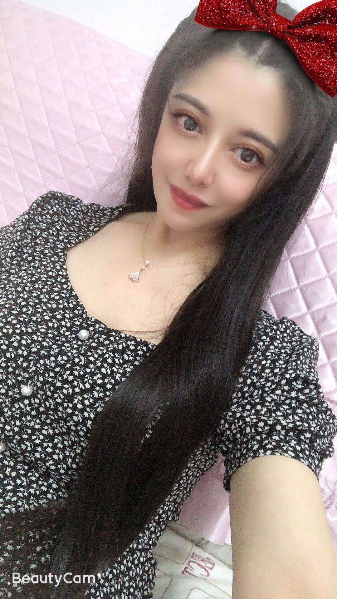 2020年9月22新疆混血丽娜，温柔可人